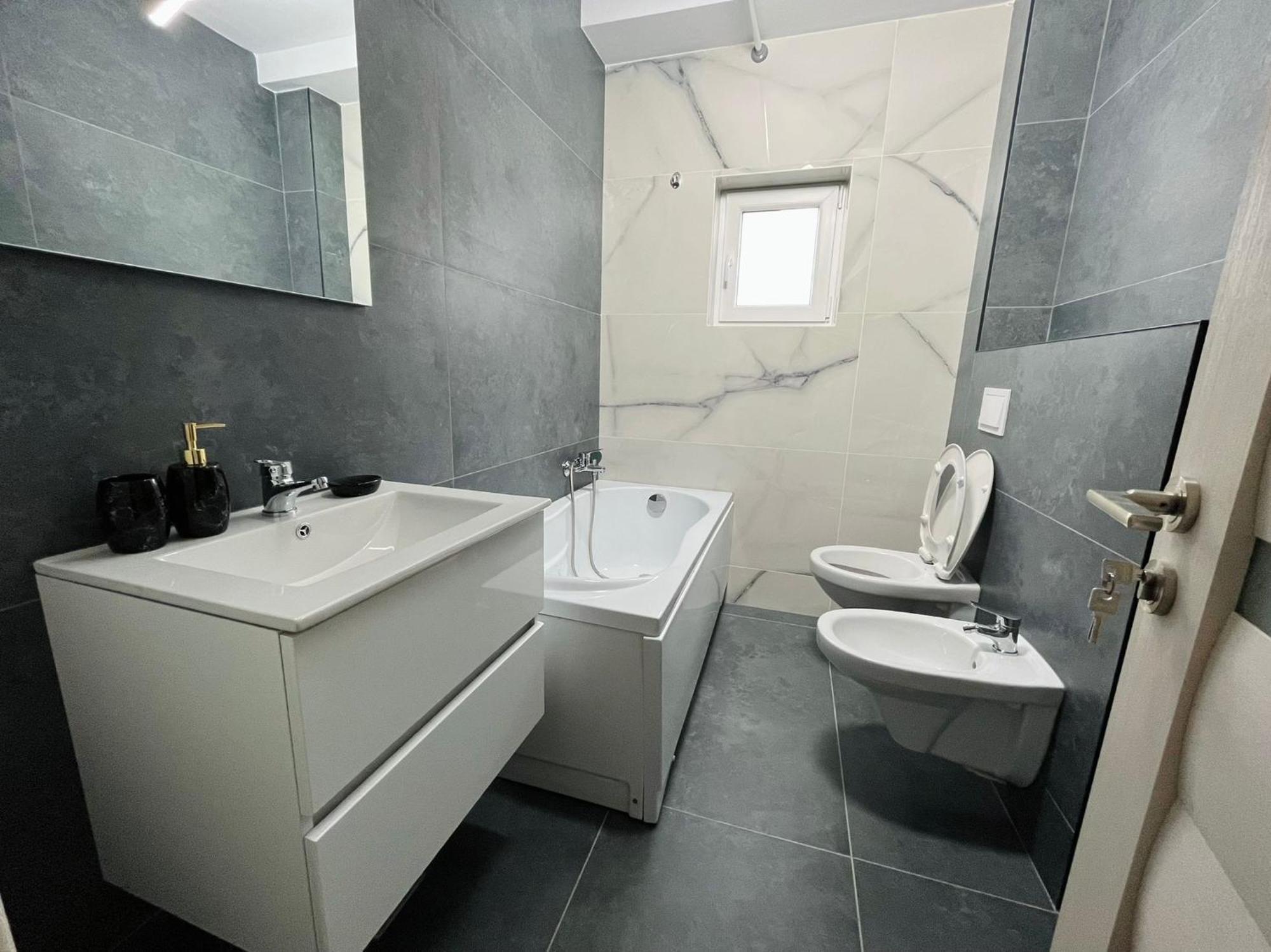 Superb Apartment 35 Voucere Vacanta Zero74Unu236Optsute Iasi Exterior photo